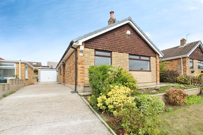 3 Bedroom Detached Bungalow For Sale In Clayton Avenue, Leeds, LS25