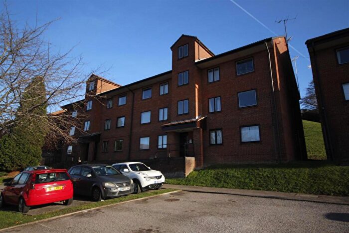 1 Bedroom Apartment To Rent In Tippett Rise, Reading, RG2