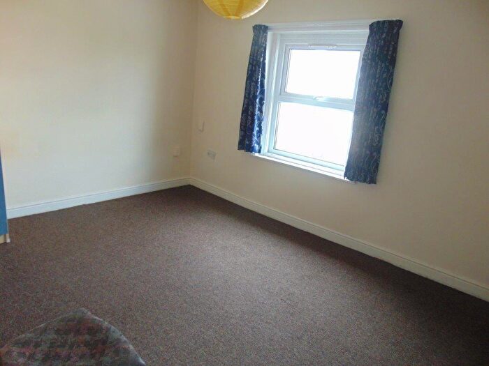 4 Bedroom Flat To Rent In Burgess Road, SO16