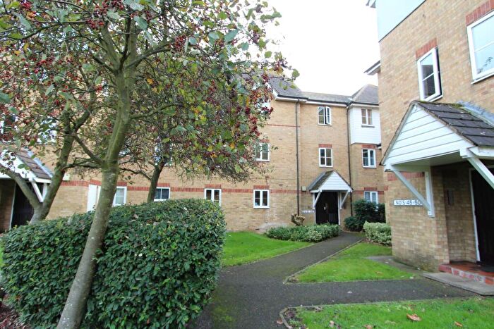 2 Bedroom Flat To Rent In Saxon Court, London Road, SS7