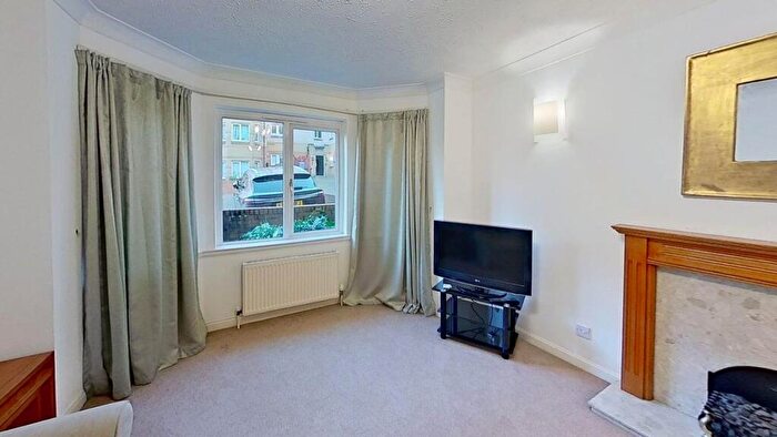 2 Bedroom Flat To Rent In Easter Dalry Place, Edinburgh, EH11