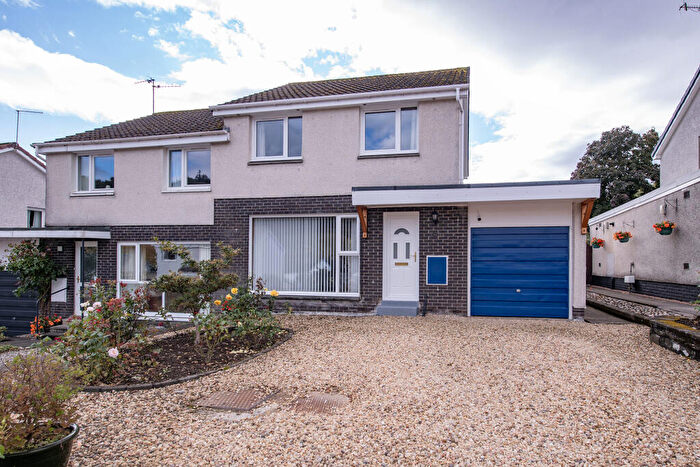 3 Bedroom Semi-Detached House For Sale In Boyd Avenue, Crieff, Perth And Kinross, PH7