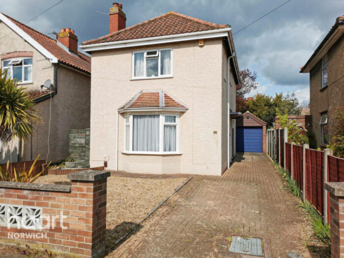3 Bedroom Semi-Detached House To Rent In De Hague Road, Norwich, NR4