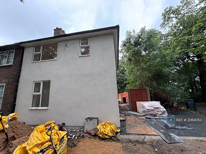 3 Bedroom End Of Terrace House To Rent In Downderry Road, Bromley, BR1