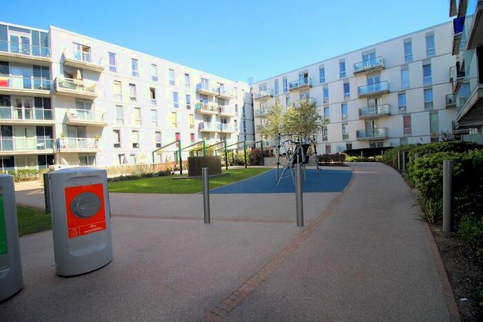 2 Bedroom Flat To Rent In Empire Way, Wembley, HA9