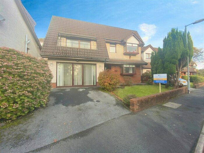 4 Bedroom Detached House For Sale In Darren Wen, Baglan, Port Talbot, SA12