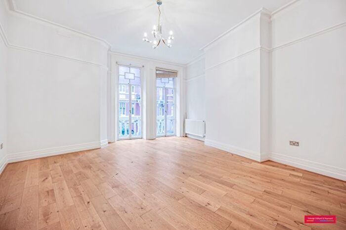 4 Bedroom Flat To Rent In Cabbell Street, London, NW1