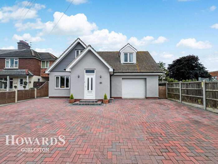 5 Bedroom Detached House For Sale In Burgh Road, Gorleston, NR31