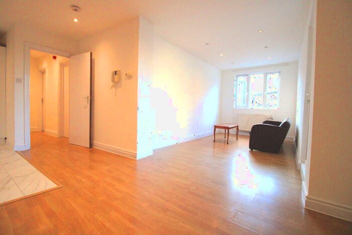 2 Bedroom Flat To Rent In London Terrace, Hackney Road, London, E2