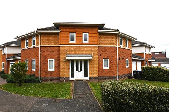 4 Bedroom Terraced House For Sale In Manning Gardens, Croydon, CR0