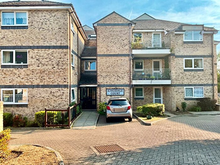 2 Bedroom Flat For Sale In Kingsdale Court, Stow Park Crescent, Newport, NP20