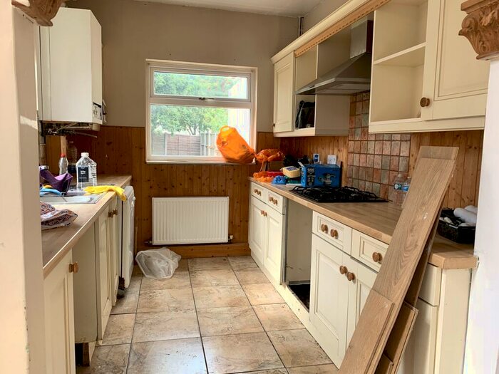 3 Bedroom House To Rent In Londonderry Lane, Smethwick, B67