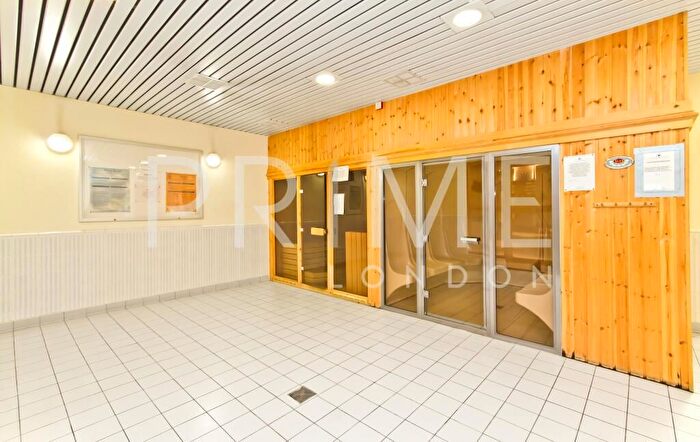 1 Bedroom Flat To Rent In Whitehouse Apartments, South Bank, London, SE1