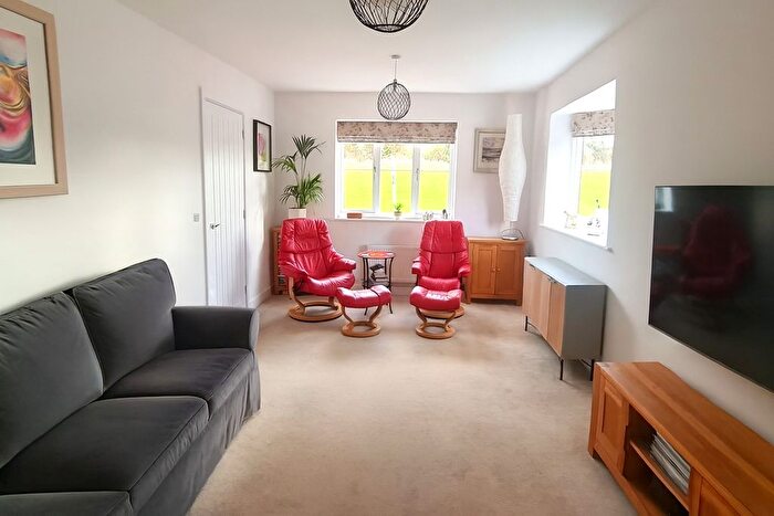 4 Bedroom Detached House For Sale In Sparrow Crescent, Calne, SN11