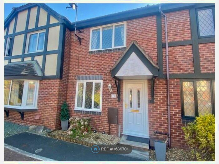2 Bedroom Terraced House To Rent In Sandpiper Close, Blackpool, FY3