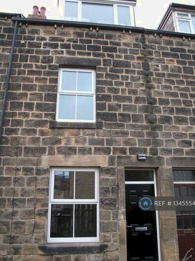 2 Bedroom Terraced House To Rent In Waites Terrace, Otley, LS21