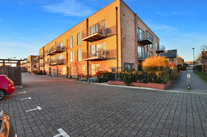 2 Bedroom Apartment To Rent In Spring Drive, Trumpington, CB2