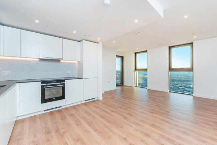 1 Bedroom Flat To Rent In One Thames Quay, Marsh Wall, E14