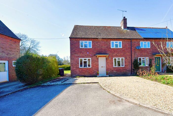 2 Bedroom Semi-Detached House For Sale In Priest Close, Henley On Thames, RG9