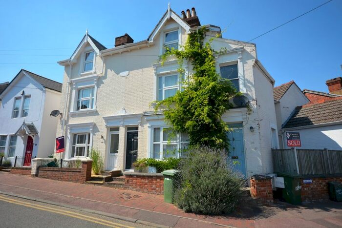 2 Bedroom Semi-Detached House To Rent In Queens Road, Tunbridge Wells, TN4