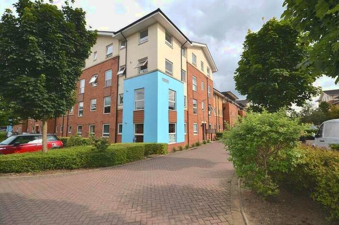 2 Bedroom Apartment To Rent In Admiralty Close, West Drayton, UB7