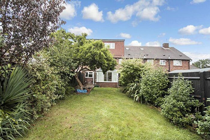 4 Bedroom Terraced House To Rent In Cowley Crescent, Hersham, Walton On Thames., KT12