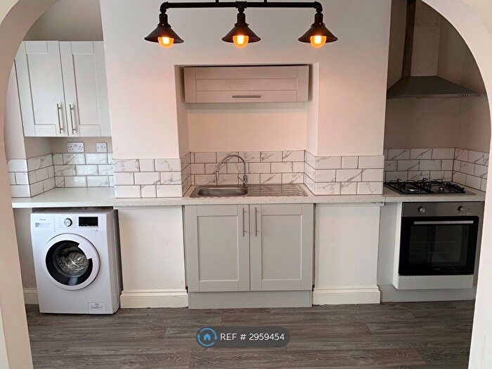 1 Bedroom Flat To Rent In Mount Pleasant, Liverpool, L3