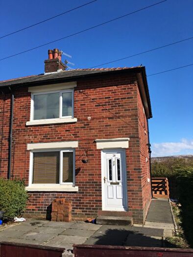 2 Bedroom Semi-Detached House To Rent In George Road, Ramsbottom, BL0