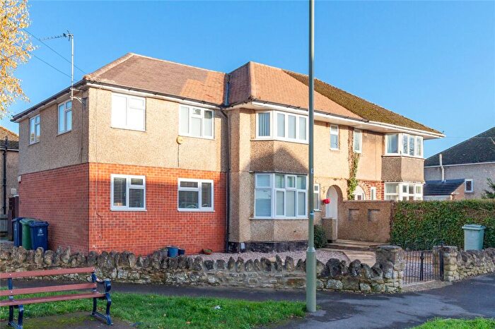 3 Bedroom Apartment For Sale In Stanway Road, Risinghurst, OX3