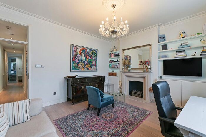 2 Bedroom Flat To Rent In Delaware Mansions, Delaware Road, London, W9