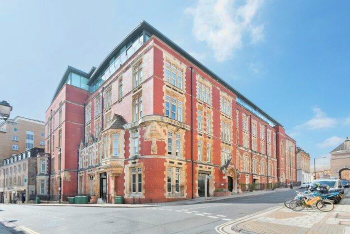 2 Bedroom Flat To Rent In Unity Street, Bristol, BS1