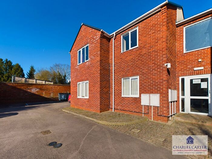 2 Bedroom Flat To Rent In Chase Mews, Head Street, Pershore, WR10