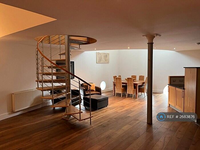 3 Bedroom Flat To Rent In Morrison Street, Glasgow, G5