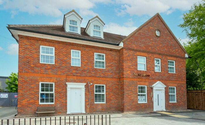 2 Bedroom Apartment To Rent In London Road, Hemel Hempstead, Hertfordshire, HP3