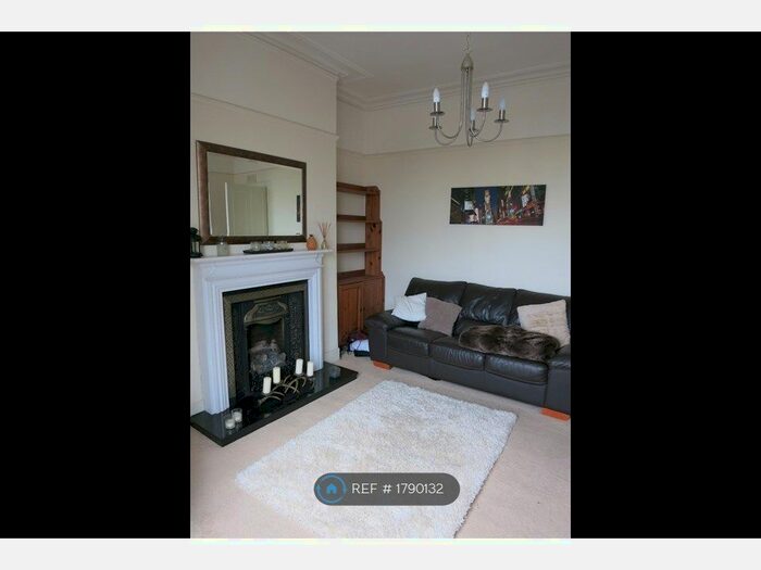 1 Bedroom Flat To Rent In Menzies Road, Aberdeen, AB11