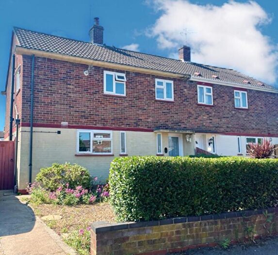 3 Bedroom House To Rent In Conway Avenue, Peterborough, PE4