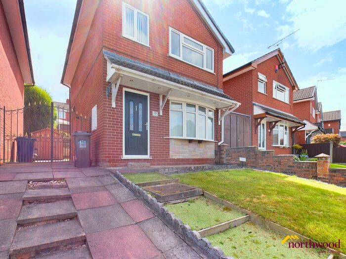 3 Bedroom Detached House To Rent In Hillside Avenue, Kidsgrove, ST7
