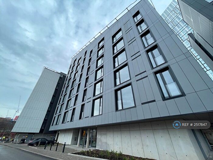 2 Bedroom Flat To Rent In Block B, Salford, M3