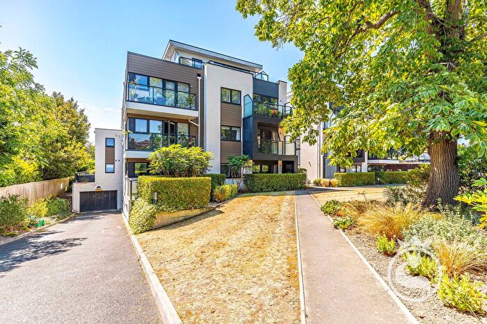 2 Bedroom Flat For Sale In Bournemouth Road, Sanctum, BH14