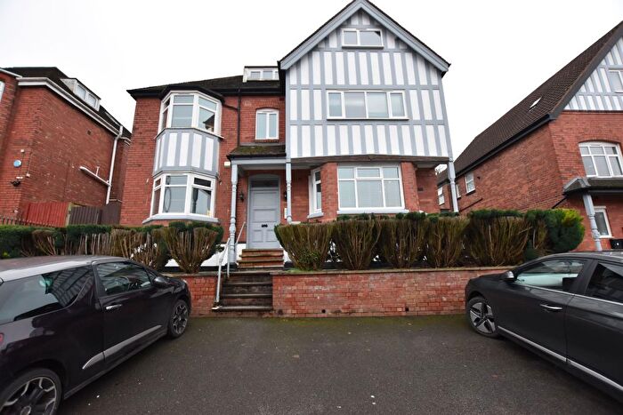 2 Bedroom Flat To Rent In Portland Road, Birmingham, B16