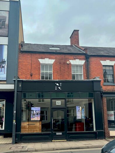 2 Bedroom Flat To Rent In Warwick Street, Leamington Spa, CV32