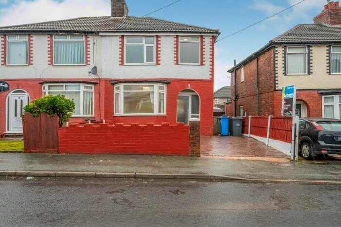 3 Bedroom Property To Rent In Grange Park Avenue, Runcorn, WA7