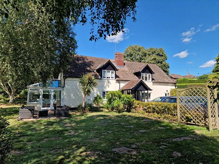 5 Bedroom Detached House For Sale In Rectory Road, Haddiscoe, NR14