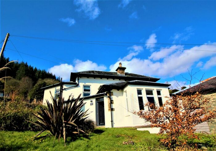 2 Bedroom Semi-Detached House To Rent In Blairmore, Dunoon, PA23