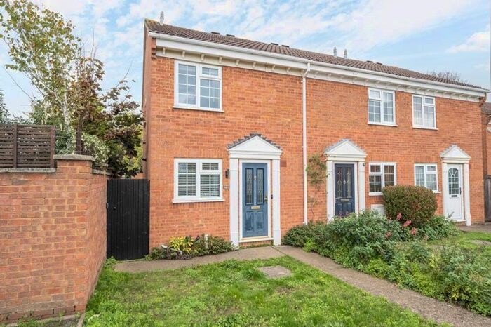 2 Bedroom Semi-Detached House To Rent In Milton Road, Walton-On-Thames, KT12