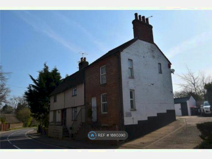 2 Bedroom End Of Terrace House To Rent In Spiral Cottage, Toddington, Dunstable, LU5