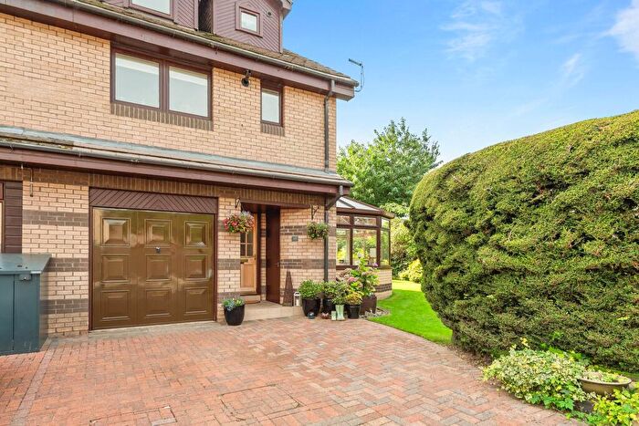3 Bedroom End Of Terrace House For Sale In Springfield Court, Linlithgow, EH49