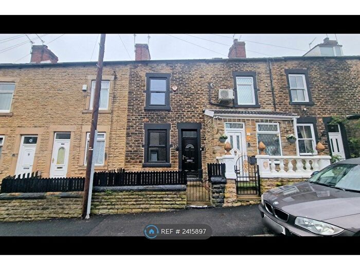 3 Bedroom Terraced House To Rent In Sunderland Terrace, Barnsley, S70