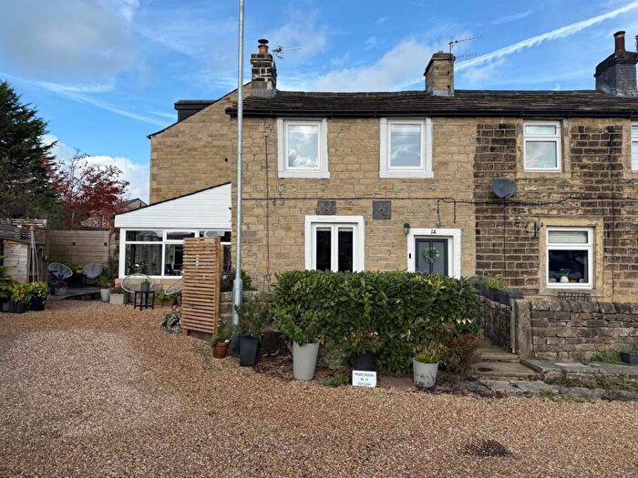 Cottage To Rent In Walker Place, Silsden, Keighley, BD20