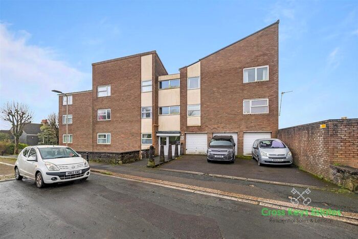 1 Bedroom Flat For Sale In Masterman Road, Stoke, PL2
